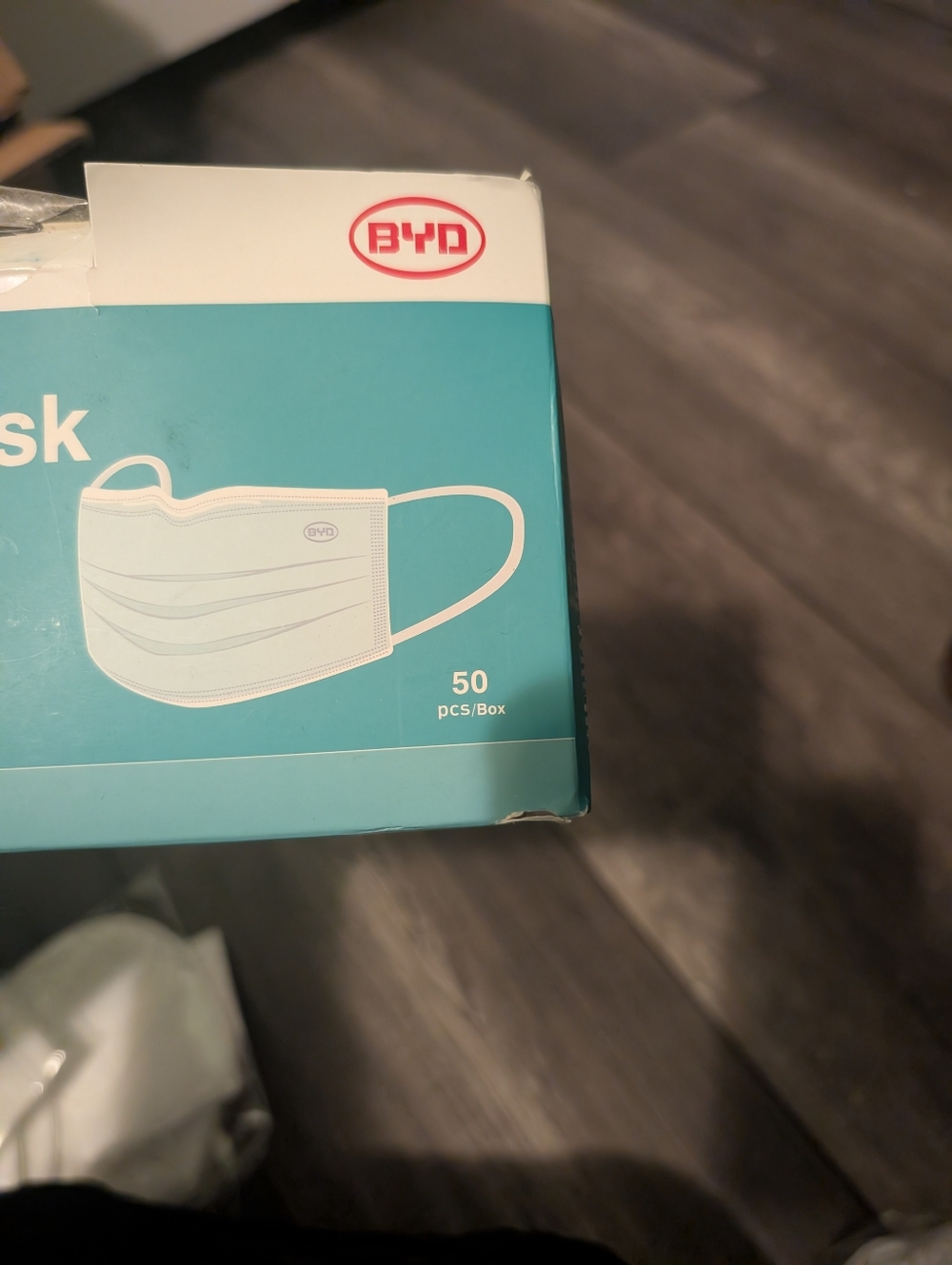 Bundle Of 934 Disposable Masks - Picture 15 of 16